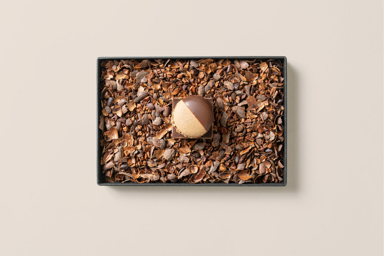 〈才賀様紹介専用ページ〉MAMEIL NAMA CHOCOLATE MACARON - Chocolate -（6個入）