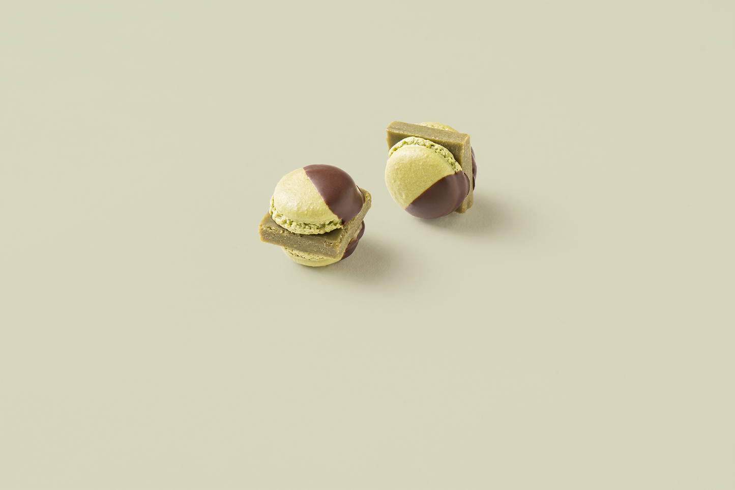 〈才賀様紹介専用ページ〉MAMEIL NAMA CHOCOLATE MACARON - Pistachio -（6個入）